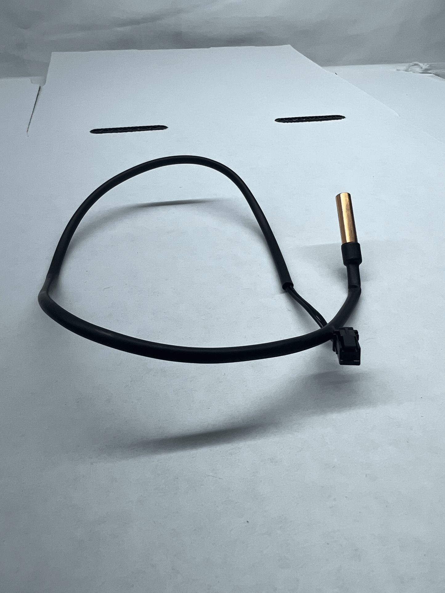 Coil Temperature Sensor, Indoor (Black w/ Brass)
